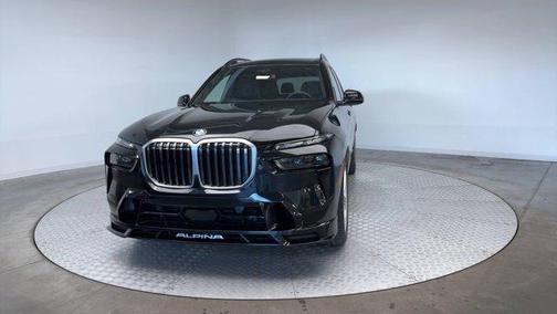 2026 BMW ALPINA XB7 Base