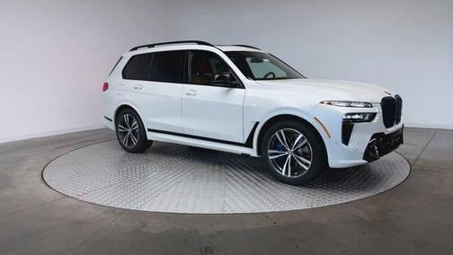 2026 BMW X7 M60i