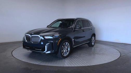 Gray Metallic 2026 BMW X5 xDrive40i