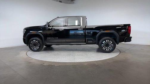 2024 GMC Sierra 2500 Denali Ultimate