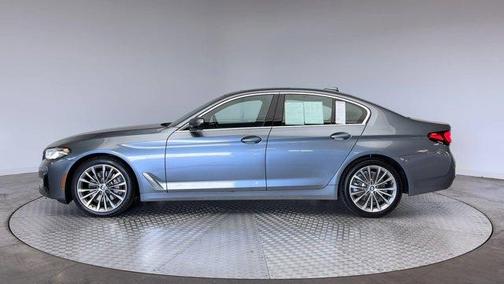 2021 BMW 530 i xDrive