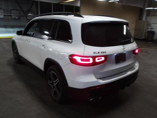 2021 Mercedes-Benz GLB 250 Base 4MATIC