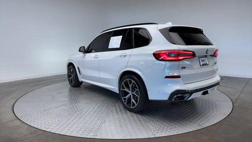 2020 BMW X5 M50i