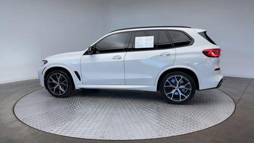 2020 BMW X5 M50i