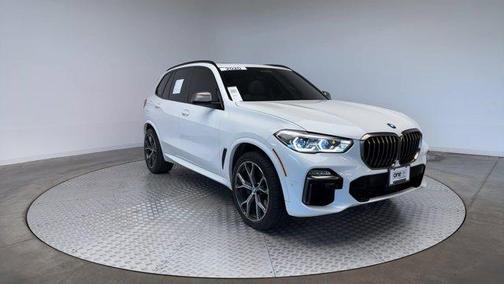 2020 BMW X5 M50i