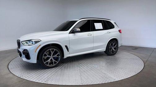 2020 BMW X5 M50i