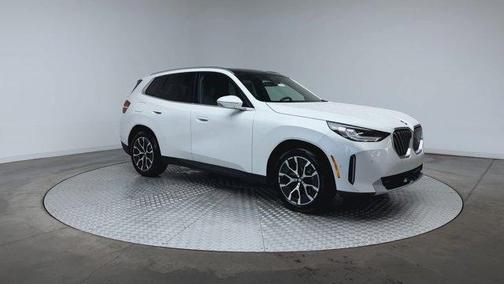 Mineral White Metallic 2026 BMW X3 30 xDrive