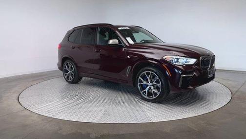 2022 BMW X5 M50i