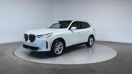 Mineral White Metallic 2025 BMW X3 30 xDrive
