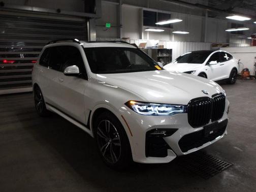 2021 BMW X7 xDrive40i