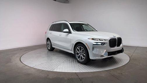 2026 BMW X7 xDrive40i