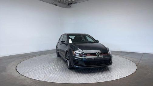 2017 Volkswagen Golf GTI Sport 4-Door