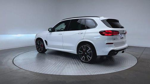 Alpine White 2026 BMW X5 M60i