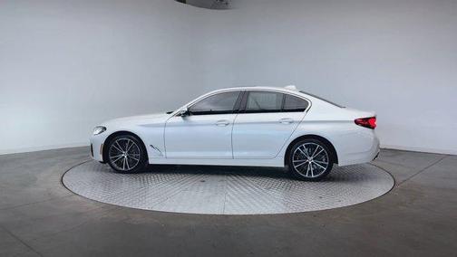 2023 BMW 540 i xDrive
