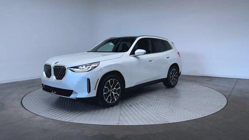 Mineral White Metallic 2026 BMW X3 30 xDrive