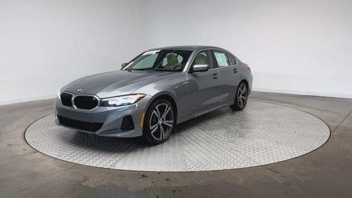 2024 BMW 330 i xDrive