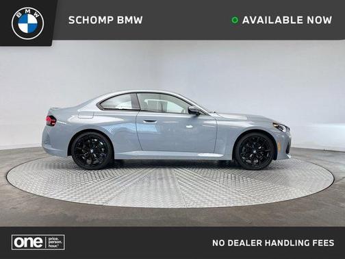 2025 BMW 230 i xDrive