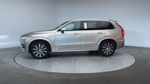 Bright 2023 Volvo XC90 B6 Plus 7-Seater