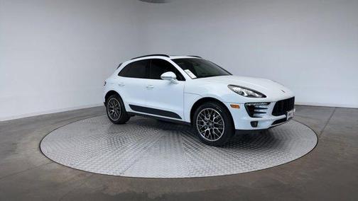 2016 Porsche Macan S