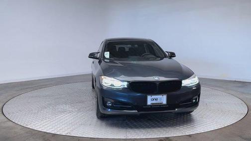 2017 BMW 330 Gran Turismo i xDrive