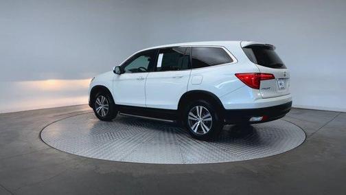 2016 Honda Pilot EX-L w/ Navigation