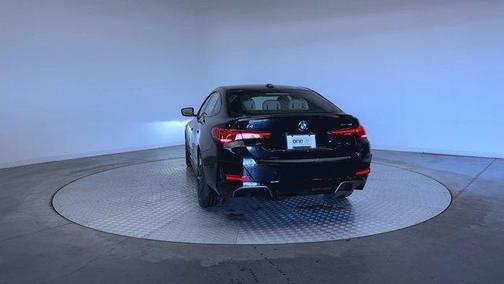 Black Sapphire Metallic 2026 BMW i4 Gran Coupe xDrive40