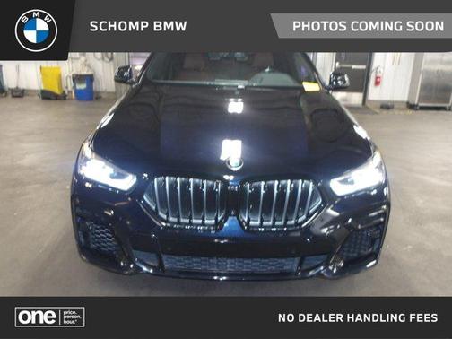 2022 BMW X6 M50i