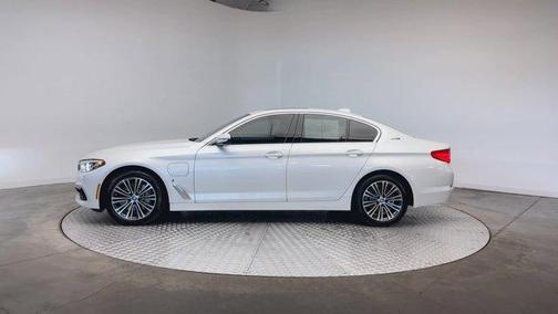 2019 BMW 530e xDrive iPerformance