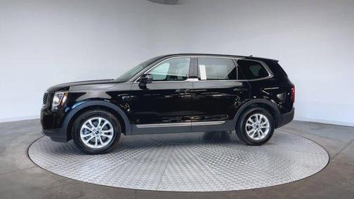 2022 Kia Telluride LX