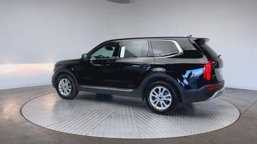 2022 Kia Telluride LX