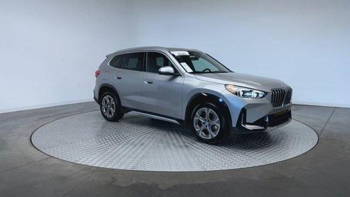 Space Silver 2025 BMW X1 xDrive28i