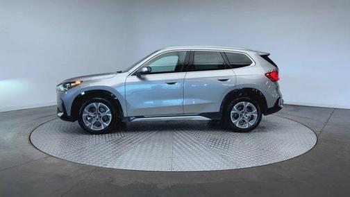 Space Silver 2025 BMW X1 xDrive28i