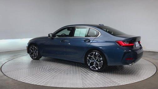 2025 BMW 330 i xDrive