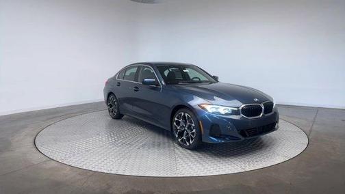 2025 BMW 330 i xDrive