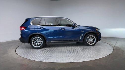 2022 BMW X5 PHEV xDrive45e