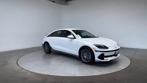 2024 Hyundai IONIQ 6 SEL