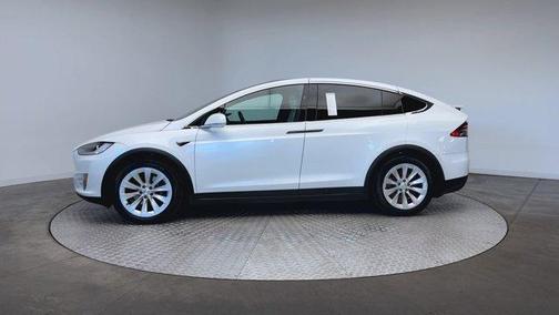 2021 Tesla Model X Long Range