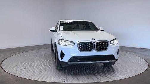 Alpine White 2023 BMW X4 xDrive30i