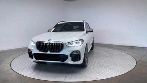 2020 BMW X5 M50i