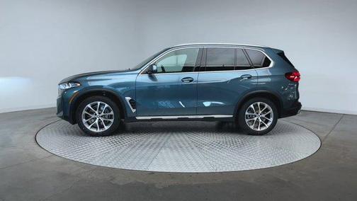 Blue Ridge Mountain Metallic 2026 BMW X5 xDrive40i