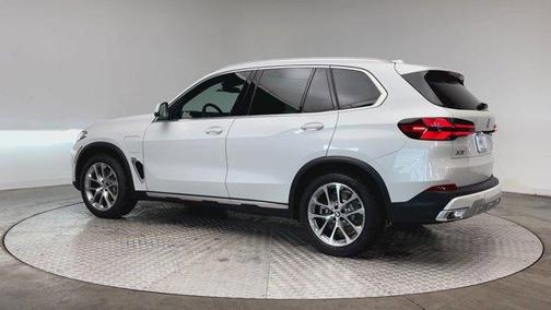 2026 BMW X5 PHEV xDrive50e