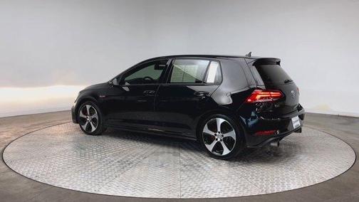 2018 Volkswagen Golf GTI 2.0T S 4-Door