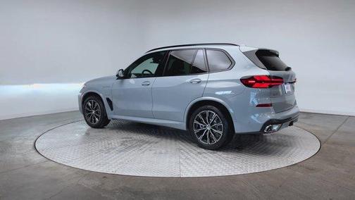 2026 BMW X5 PHEV xDrive50e