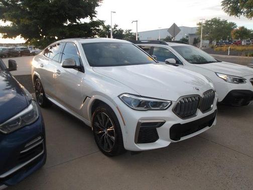 2023 BMW X6 M50i