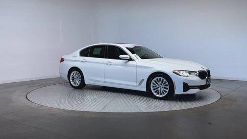 2023 BMW 530 i xDrive