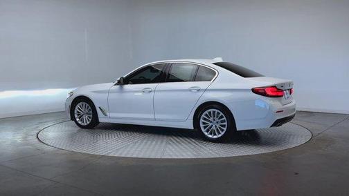2023 BMW 530 i xDrive