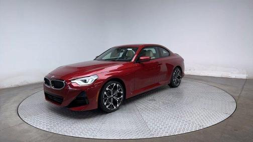2025 BMW 230 i xDrive
