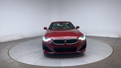 2025 BMW 230 i xDrive