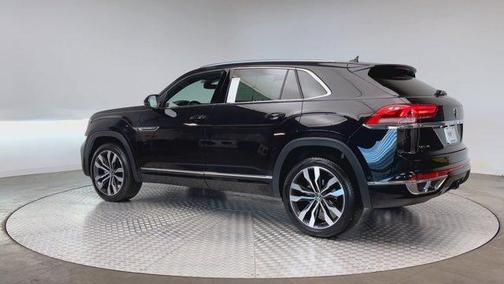 2022 Volkswagen Atlas Cross Sport 3.6L V6 SEL Premium R-Line
