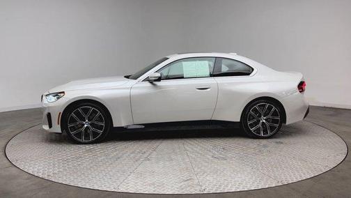 2023 BMW 230 i xDrive